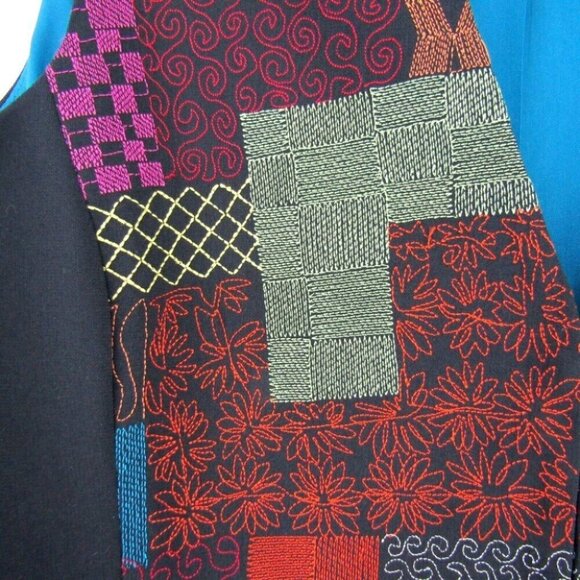 Chicos Embroidered Patchwork Vest Size S Art To Wear Boho Pockets Multicolor - Picture 4 of 13
